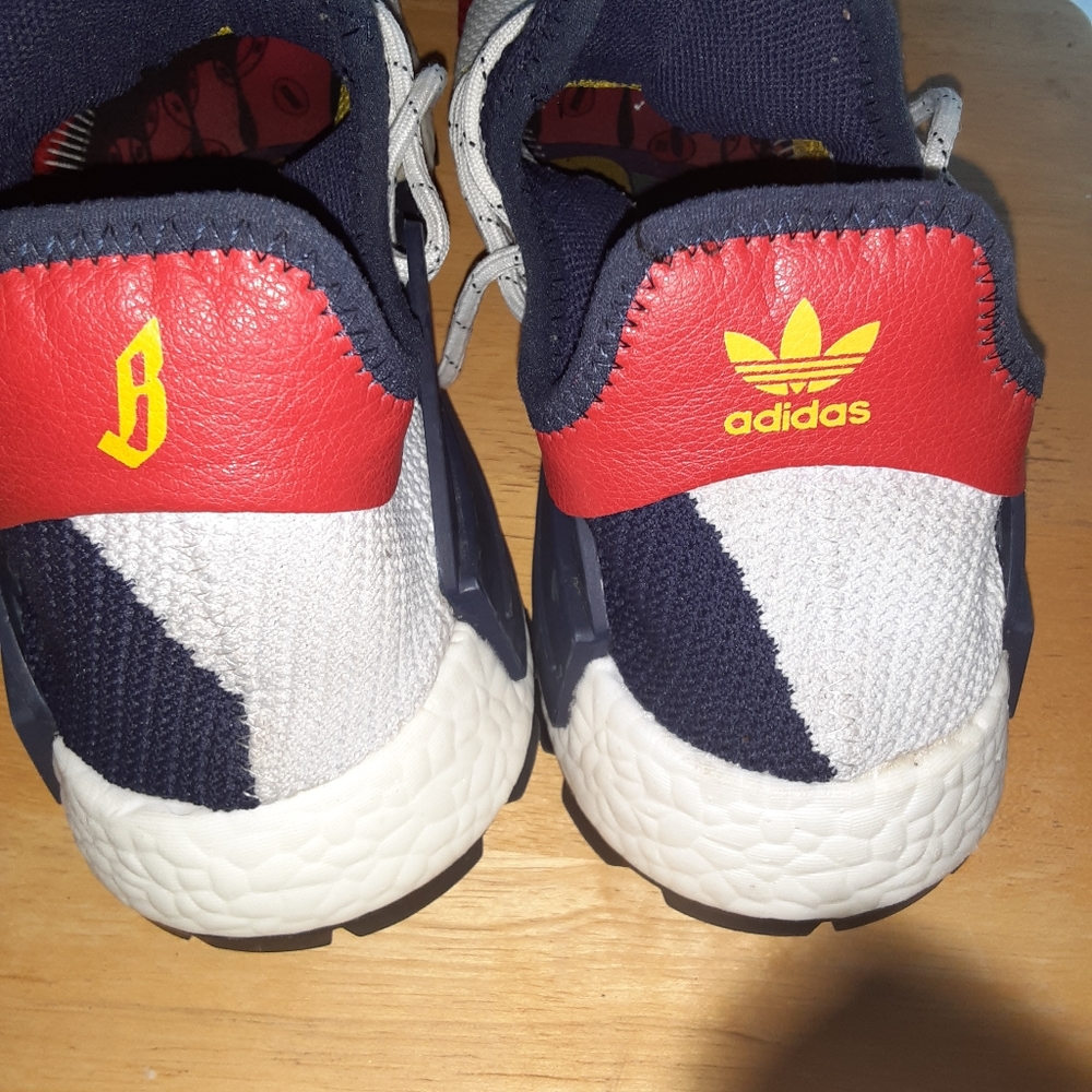 Adidas - Picture 4 of 6